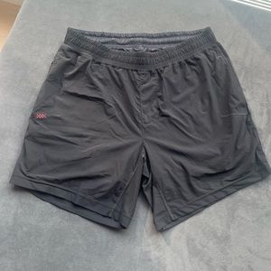 RHONE Men’s 7” Versatility short - lined